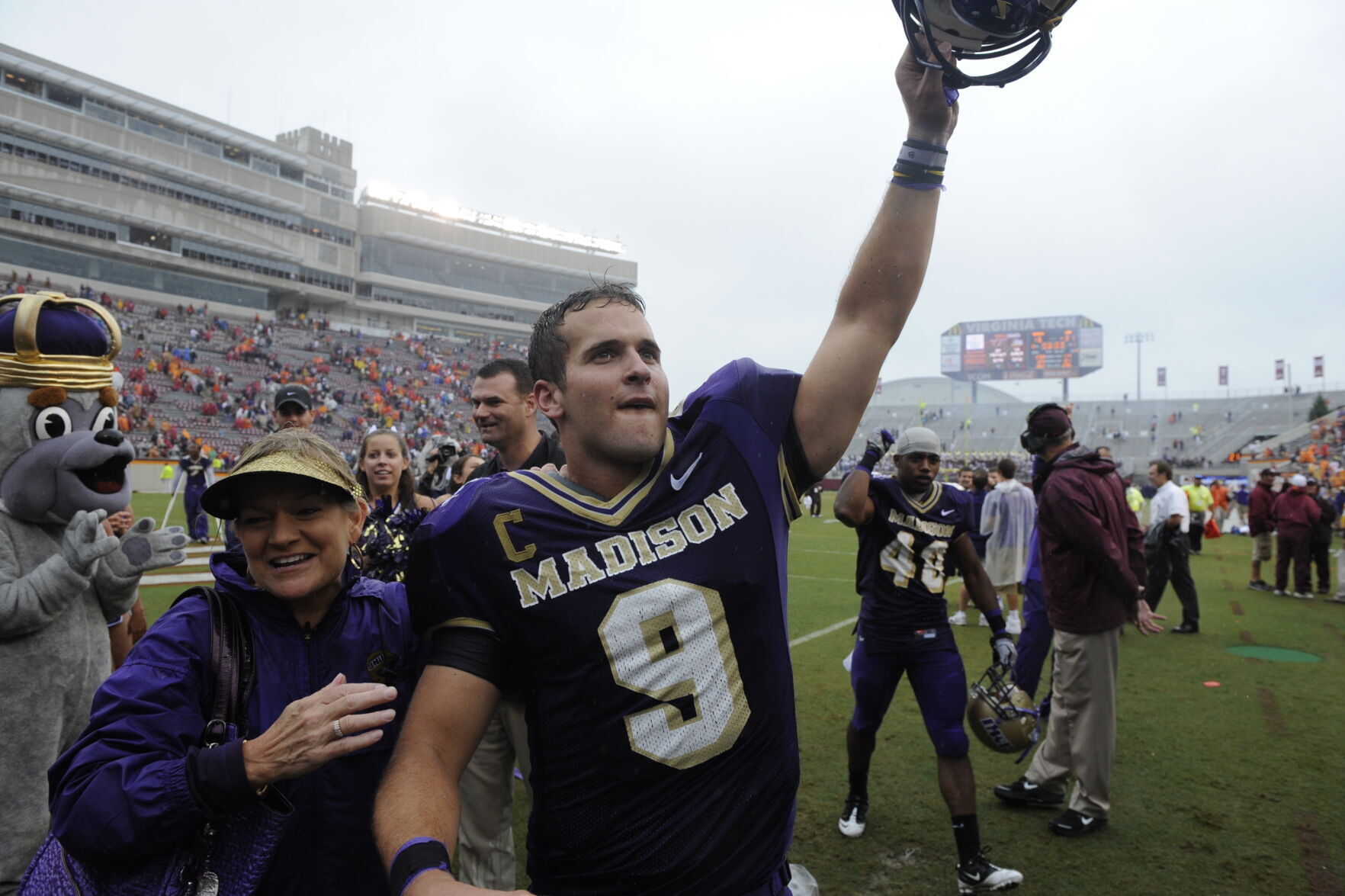 2010: FCS team JMU stuns Virginia Tech